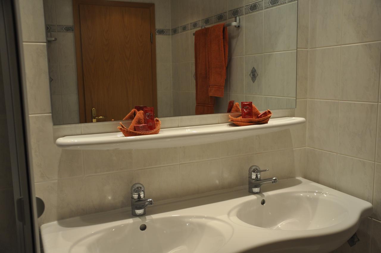 Hotel Loewen Mellingen 部屋 写真